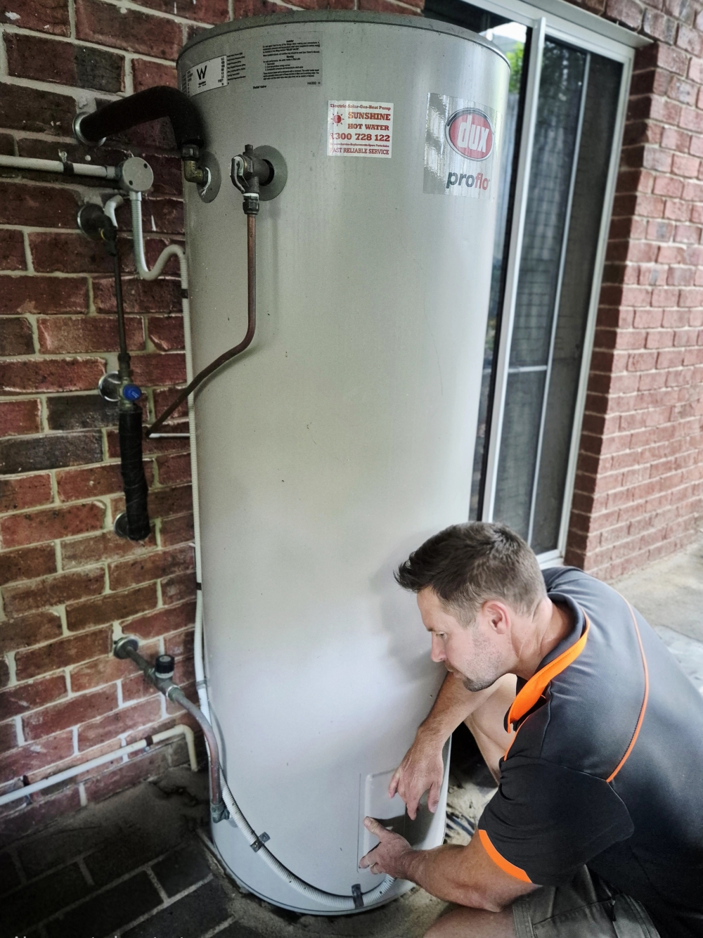 Right Choice Electrical sunshine coast electrician hot water installation